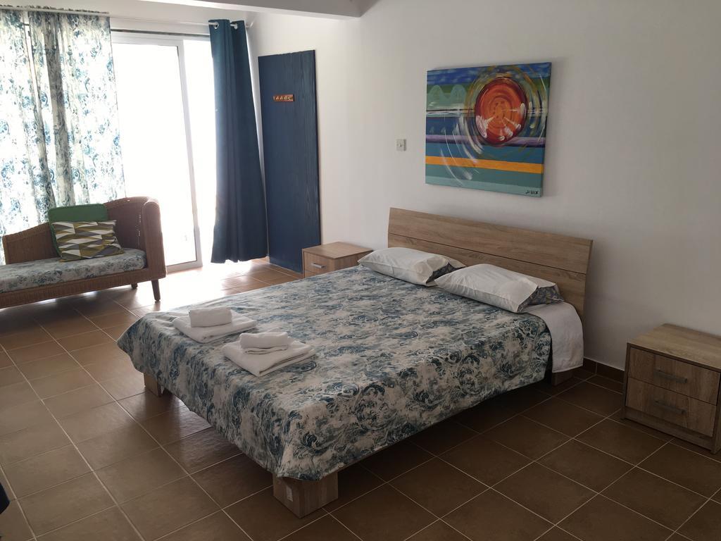 Periyiali Apartments 폴리스 외부 사진