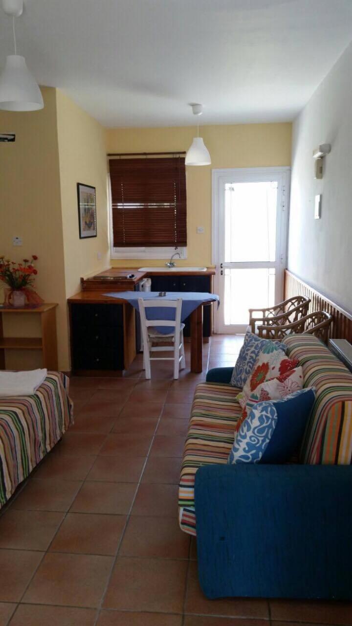 Periyiali Apartments 폴리스 외부 사진